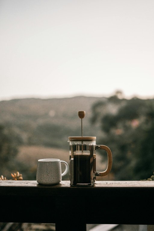 The Comprehensive Guide to the French Press: Expert Tips for the Perfect Brew